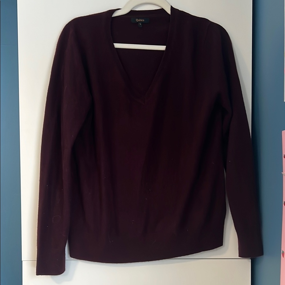Classic cashmere Quince V-Neck Sweater - Burgundy